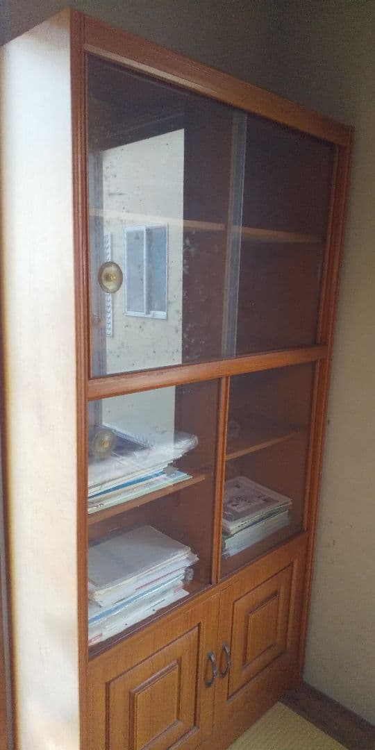 木製本棚 約高さ178cm x 幅88cm x 奥行き30cm