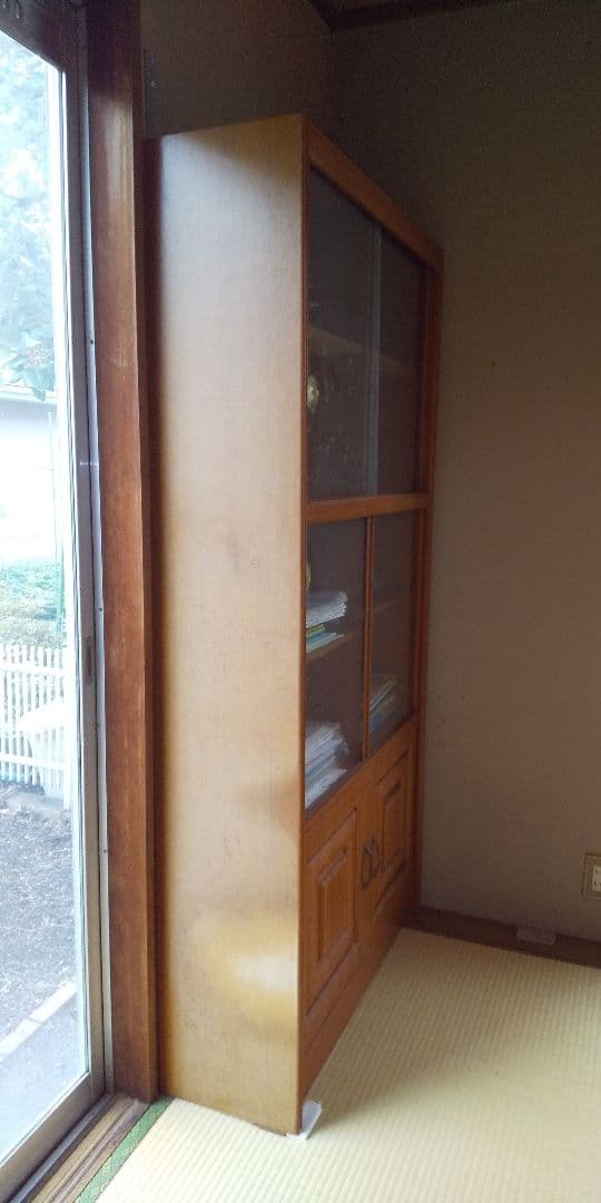 木製本棚 約高さ178cm x 幅88cm x 奥行き30cm