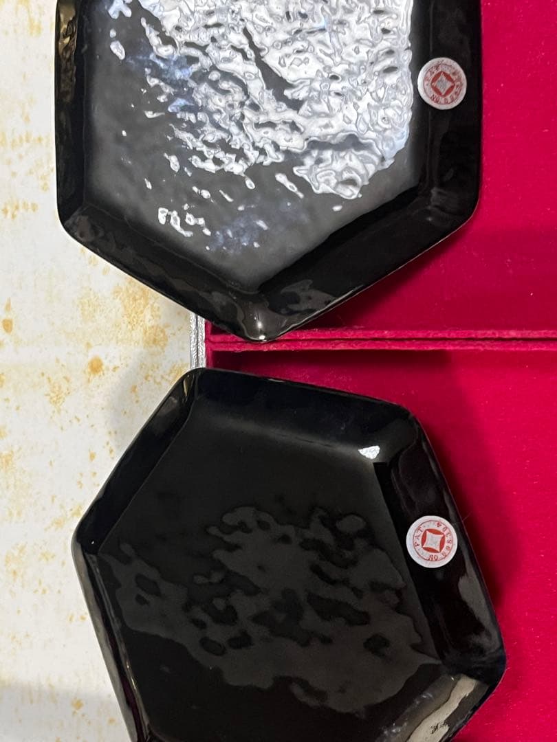 ロイヤルペイン 六角形陶器皿 白金 - メルカリ