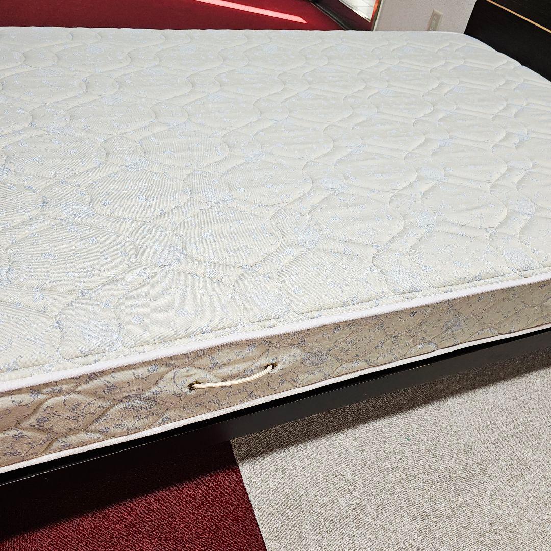 茶色のセミダブルベッド bed 東京23区全域送料無料