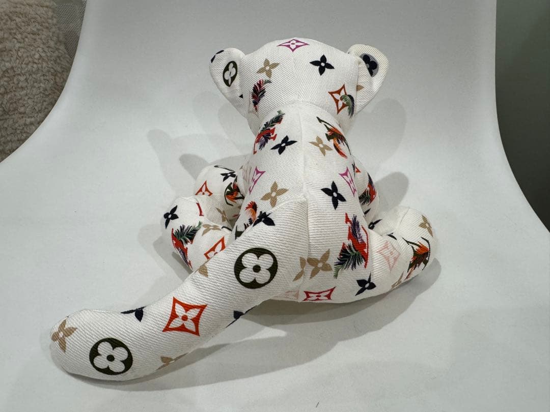 ルイ・ヴィトン ドゥドゥ タイガー ぬいぐるみ