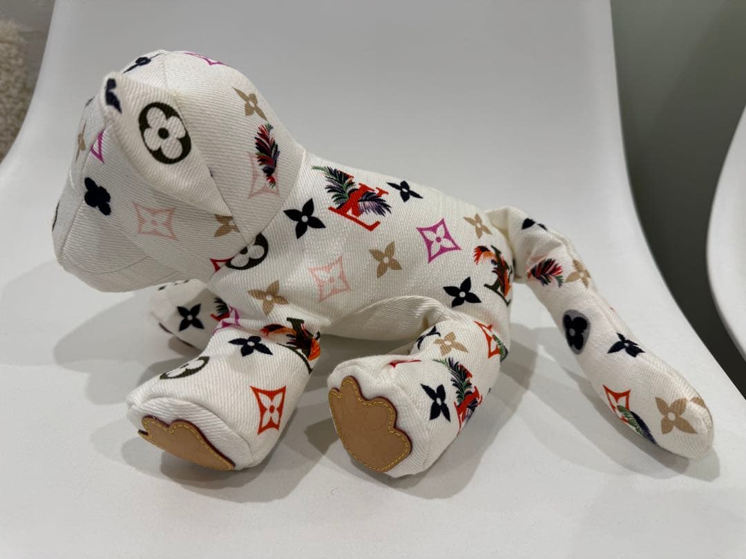 ルイ・ヴィトン ドゥドゥ タイガー ぬいぐるみ