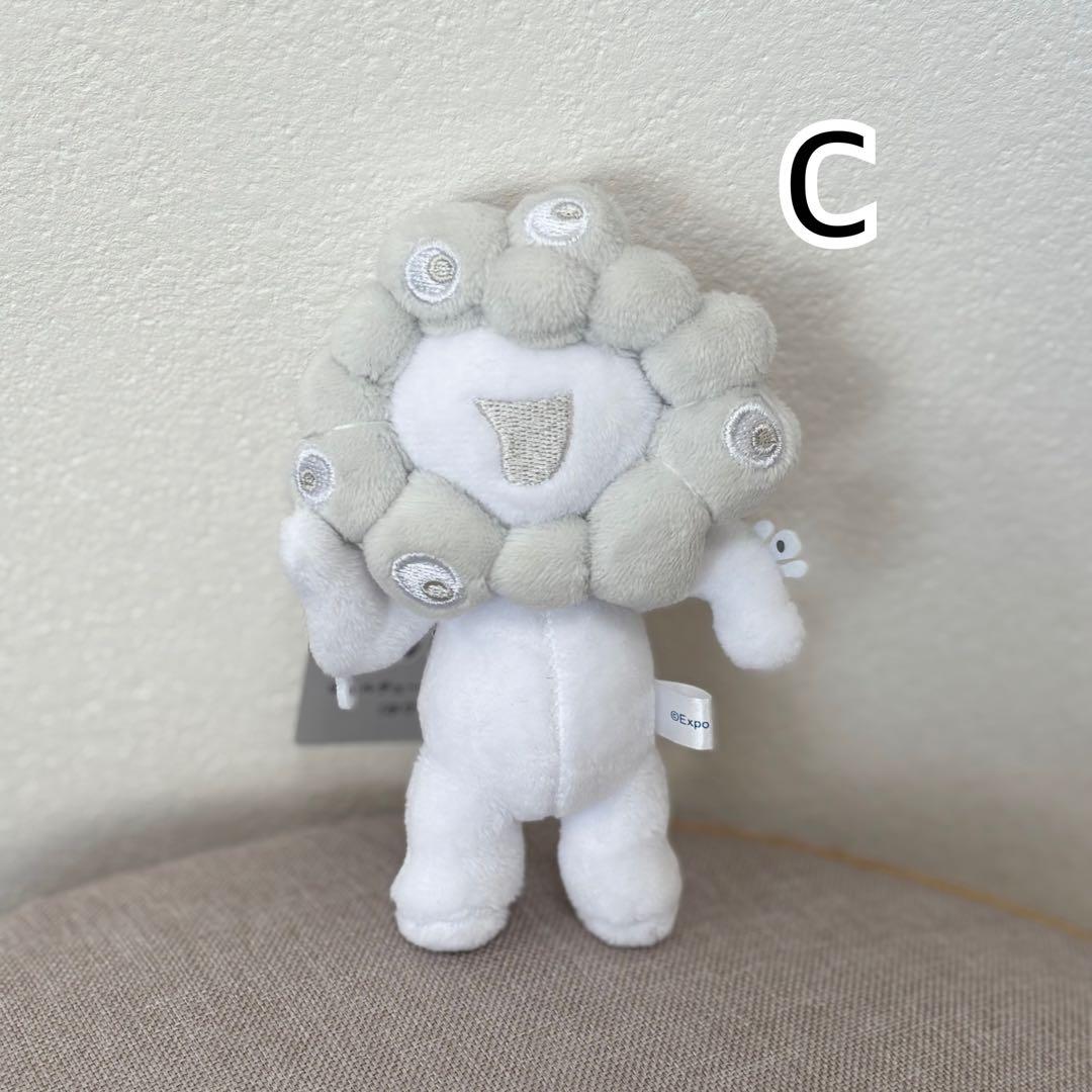 新品】白ミャクミャク ボールチェーンマスコット C - メルカリ