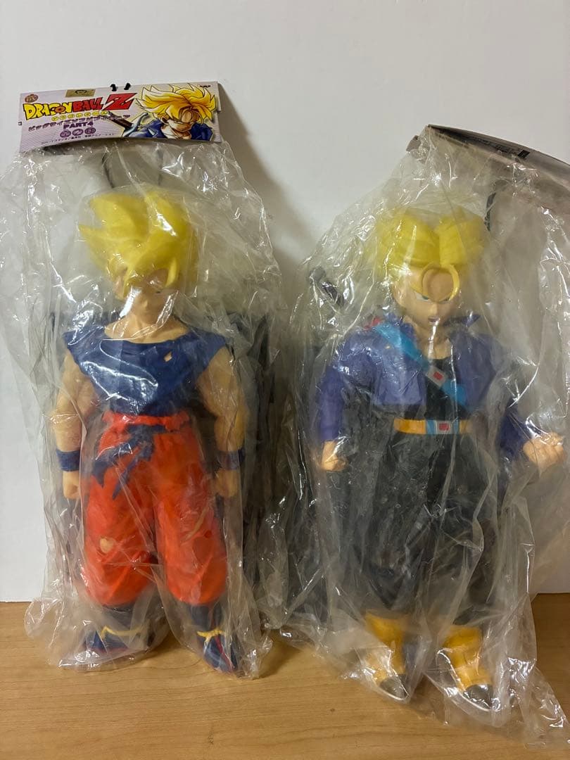 ドラゴンボール　ゼット　ビッグサイズソフビフィギュア　トランクス　悟空　フリーザ
