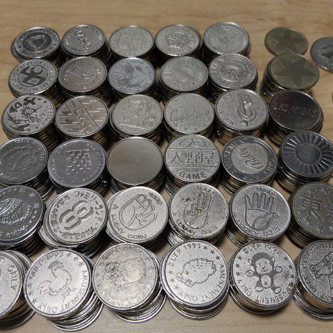 レトロ メダル 約700枚 ゲームセンター - メルカリ