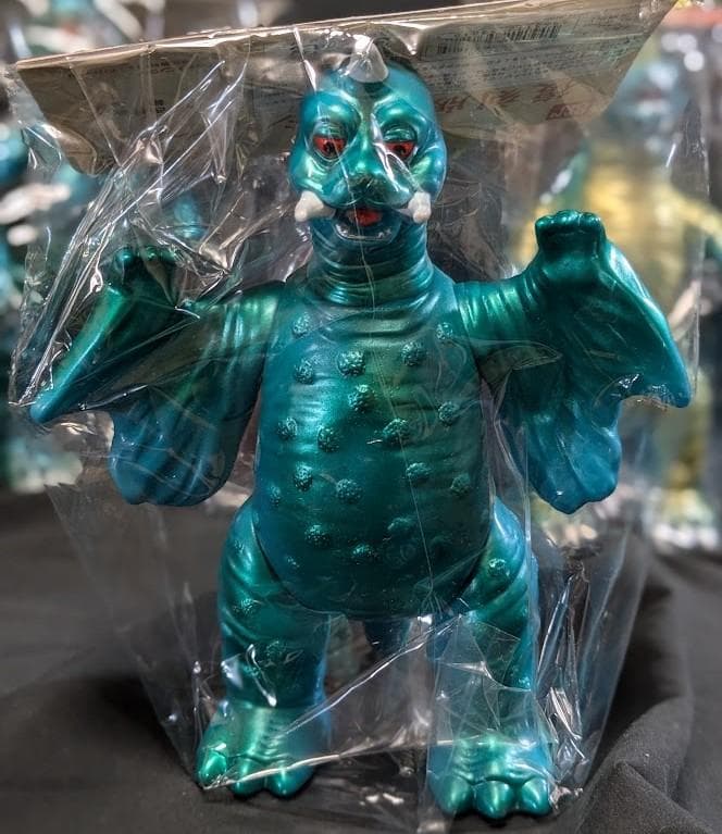 ブルマァク復刻10周年記念ウルトラQ怪獣4体セット - メルカリ