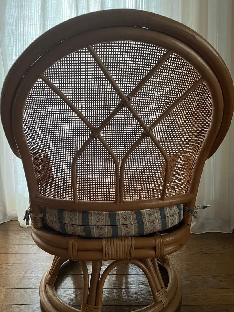 ラタンチエア回転椅子