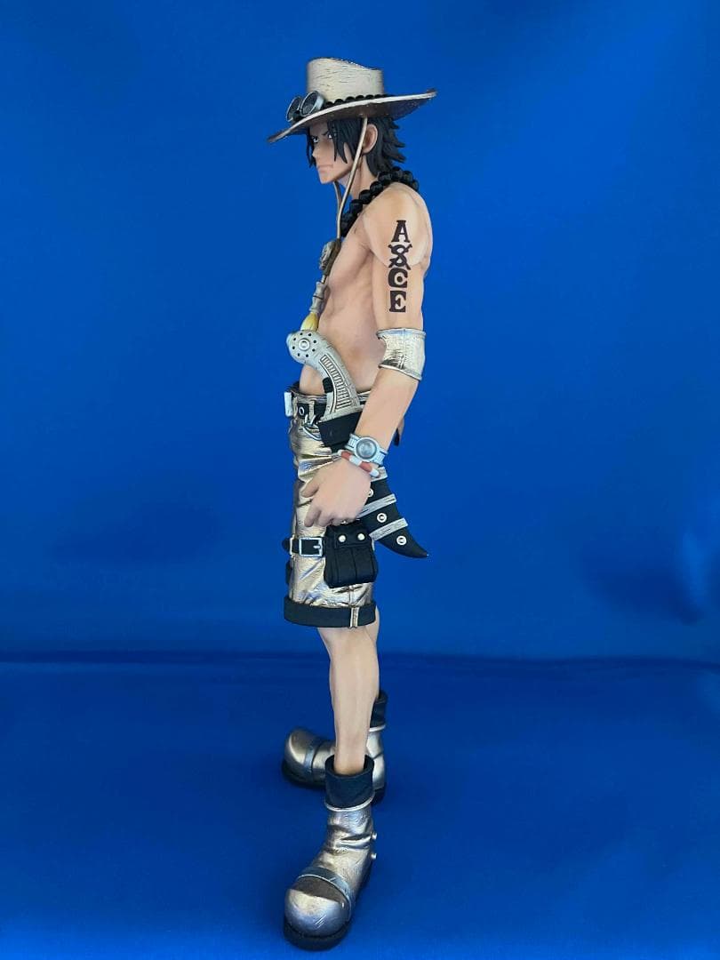 ワンピース エース フィギュア ゴールド