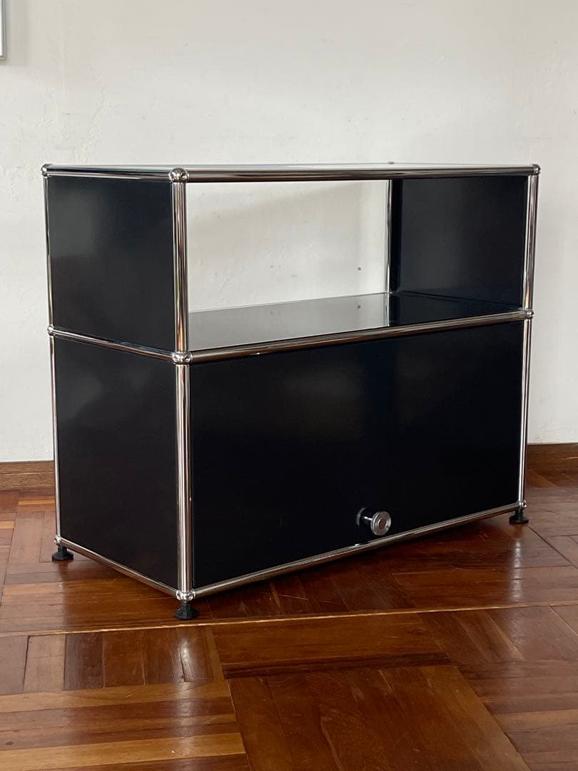 USM ハラー 1列 2段 フリップアップ ドア キャビネット ブラック