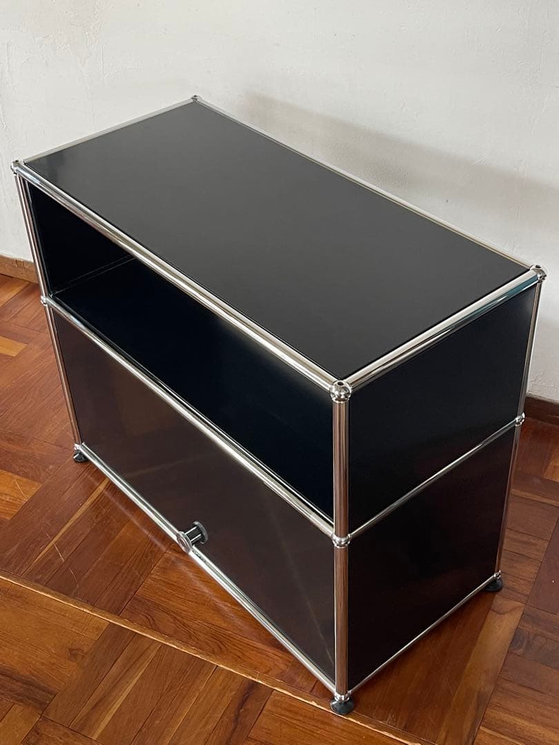 USM ハラー 1列 2段 フリップアップ ドア キャビネット ブラック