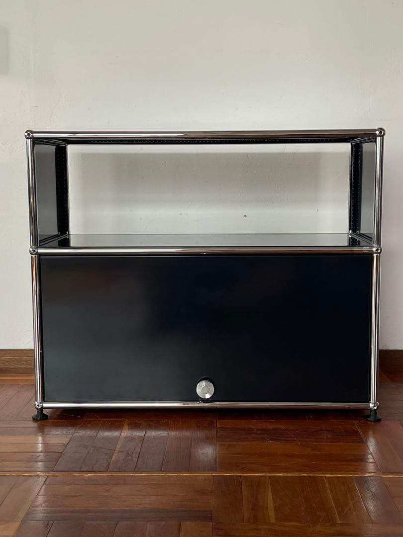 USM ハラー 1列 2段 フリップアップ ドア キャビネット ブラック