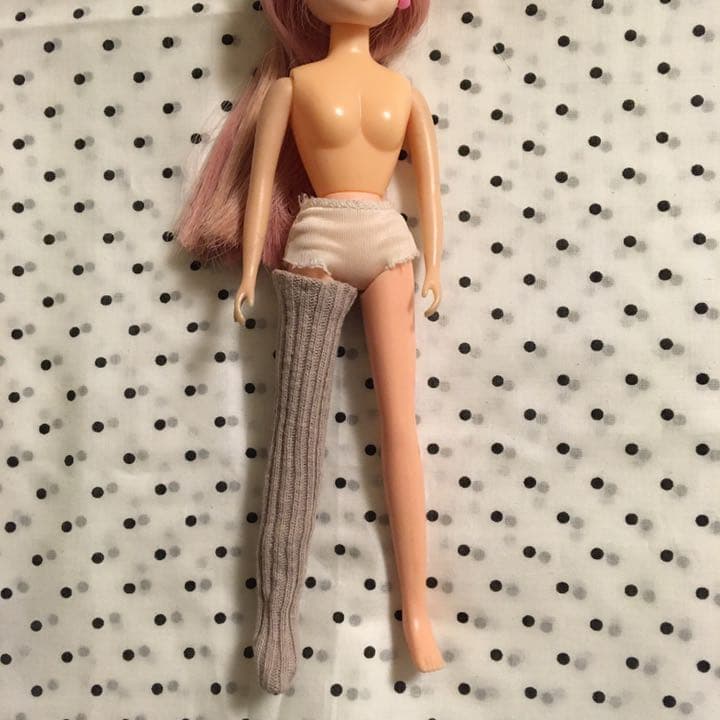 タイツに見えるリブ長ーいソックス　リカちゃん　ブライス