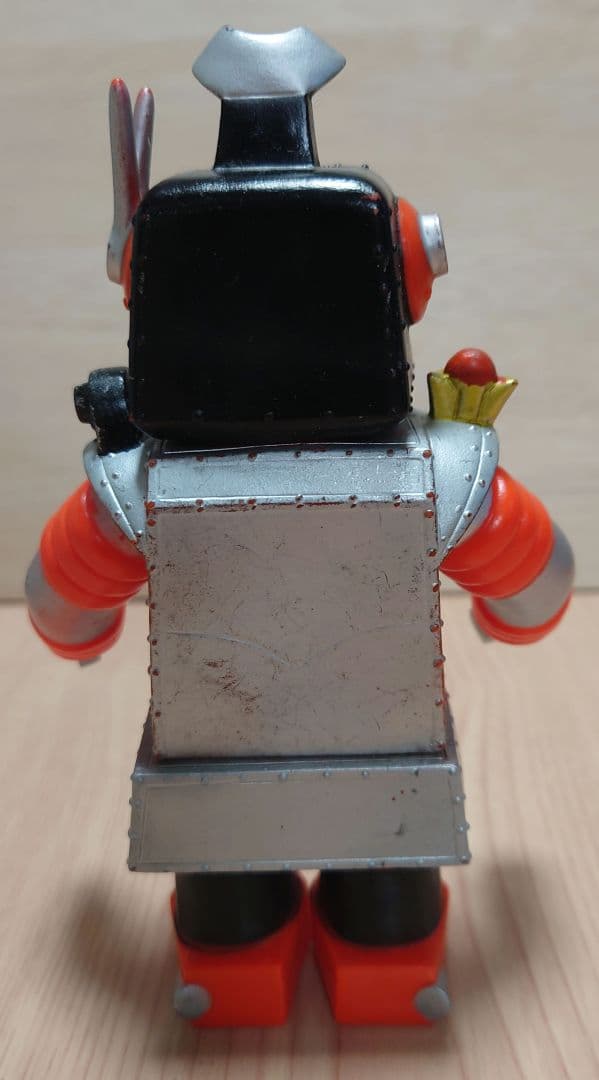 カリキュラマシーン【貯金箱付ソフビ】マスダヤ - メルカリ