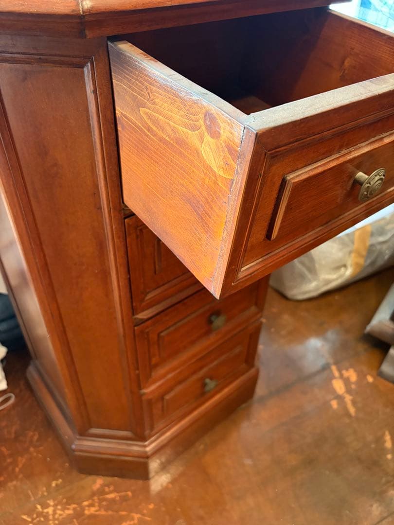 クラシックスタイル木製チェスト 4段