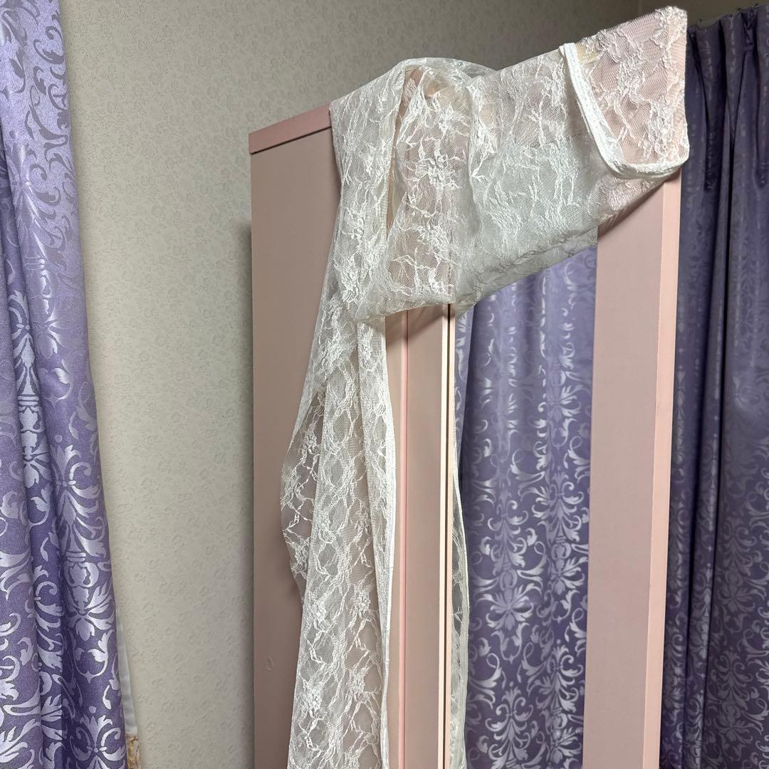 ハローキティ キティちゃん　レース付き　ミラー付きピンク棚