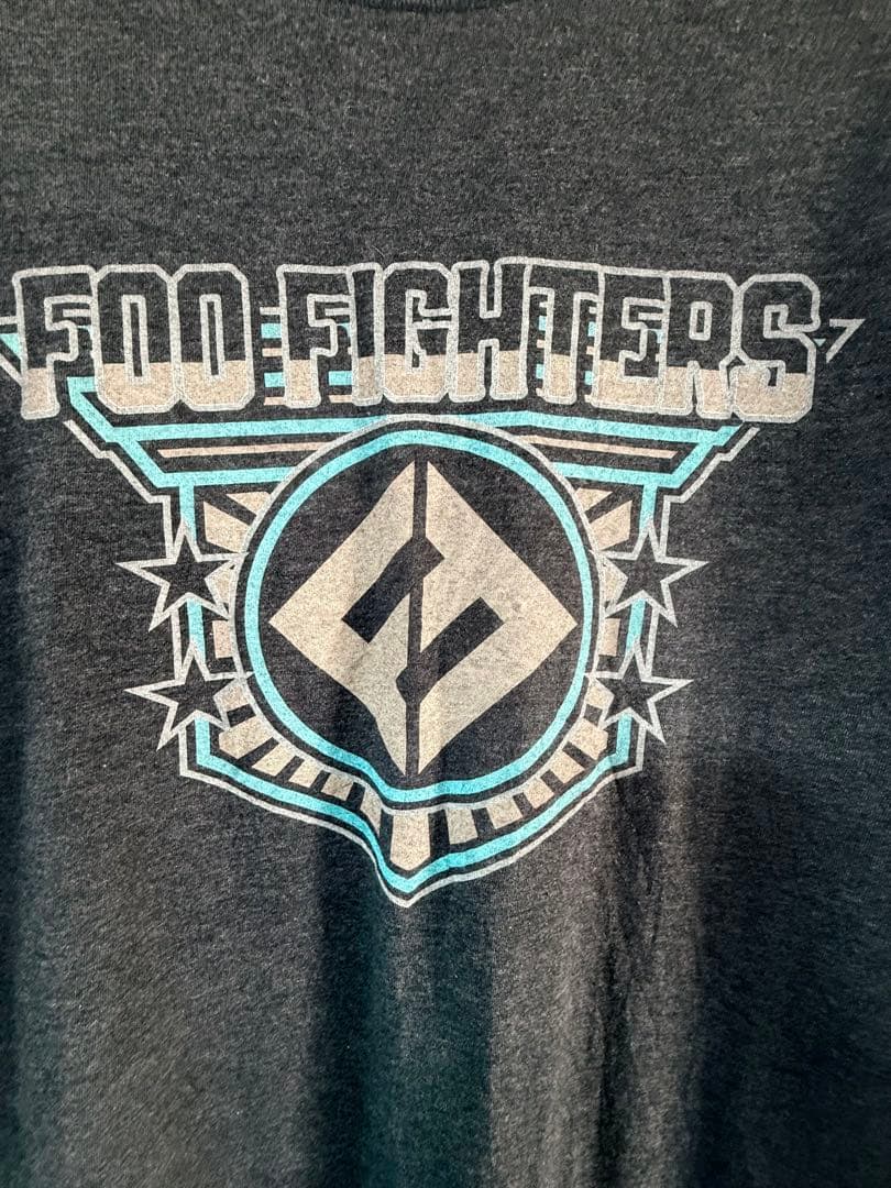 入手困難 Foo Fighters 2018年シアトルライブTシャツ サイズM - メルカリ