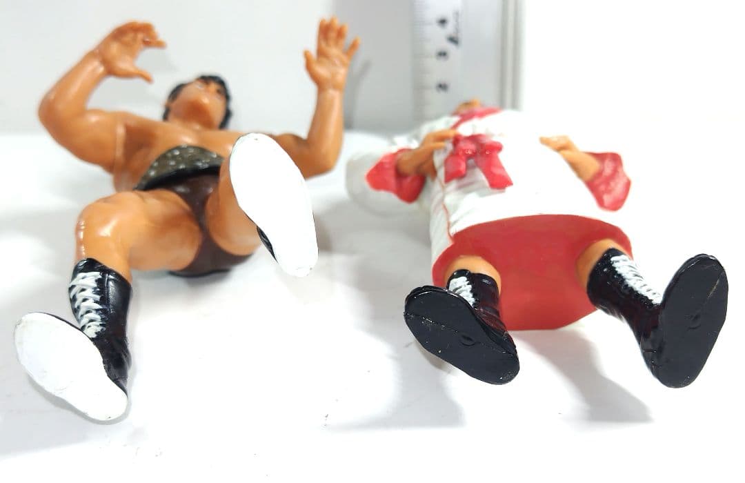 アントニオ猪木 フィギュア 2体 - メルカリ