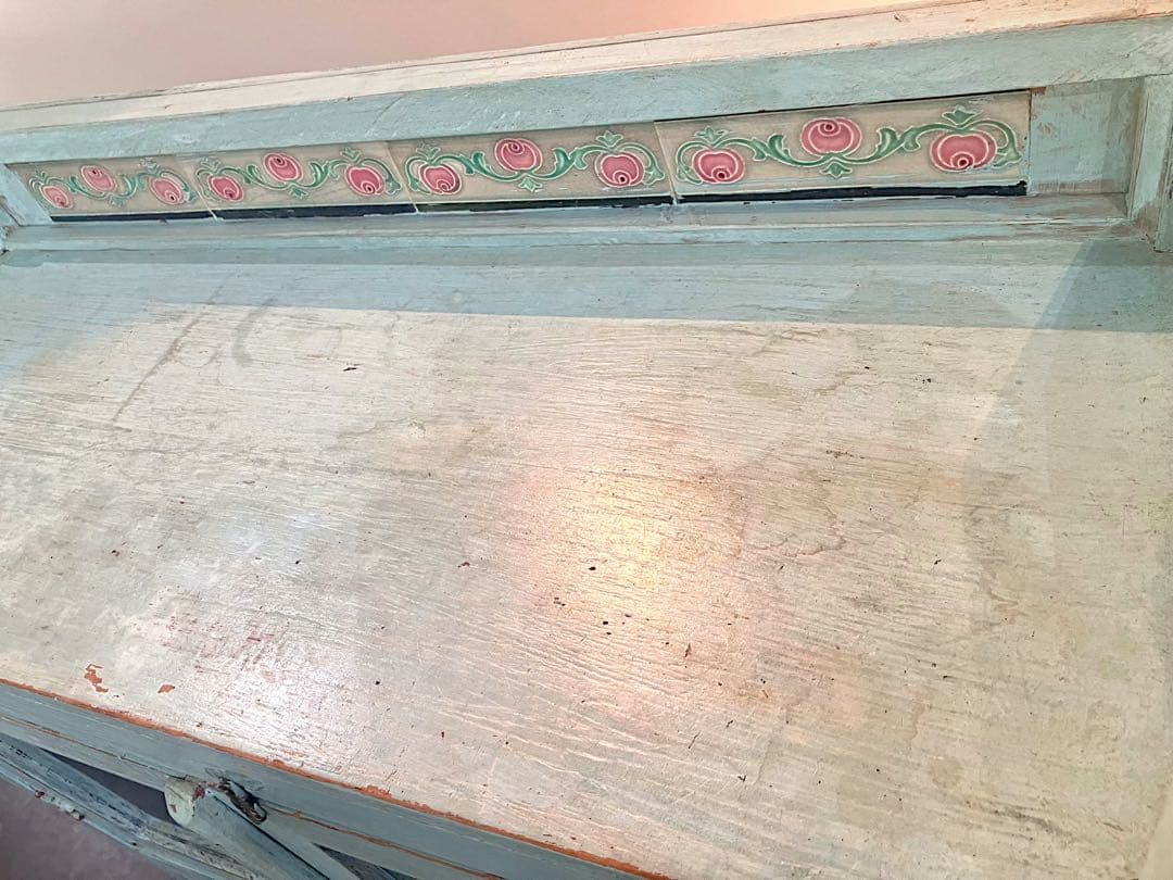 フレンチアンティークキャビネット ガラス扉付き