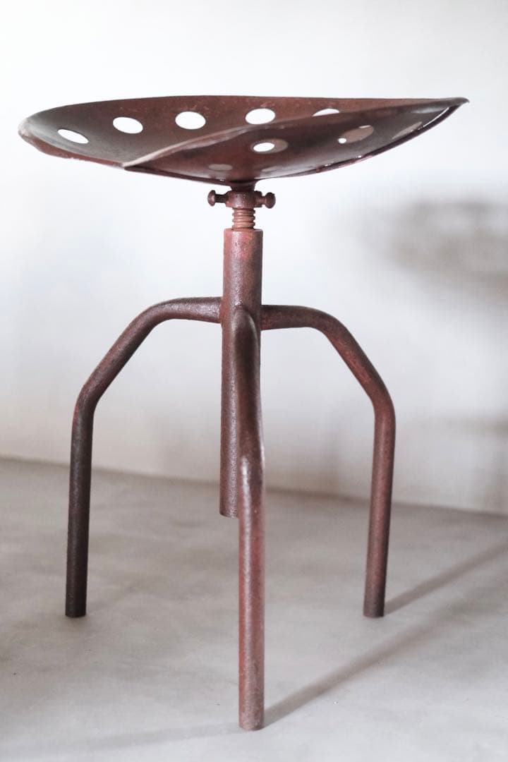 ビンテージ アイアン トラクタースツールアンティークアメリカインダストリアル椅子