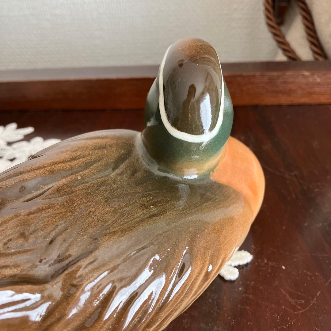 ロモノーソフ　鴨のフィギュア