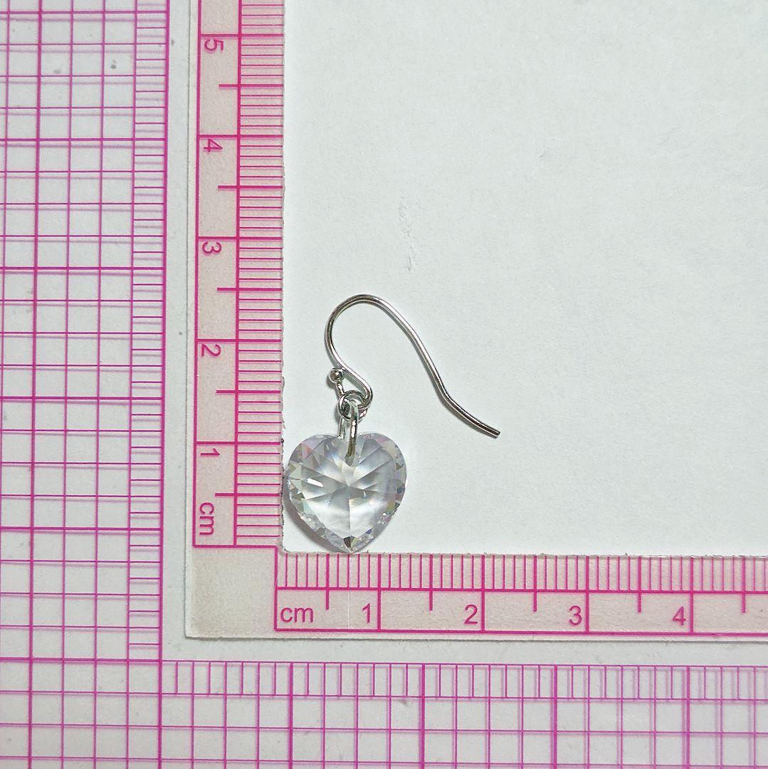 【423】キラキラハートのピアス／イヤリング／スワロフスキービーズ