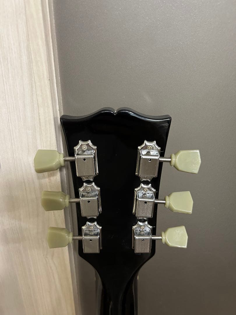 maison エレキギター