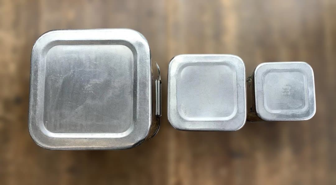 ユキワ 18-8ステンレス 角深型キッチンポット 5個セット 手・目盛・蓋付 ②