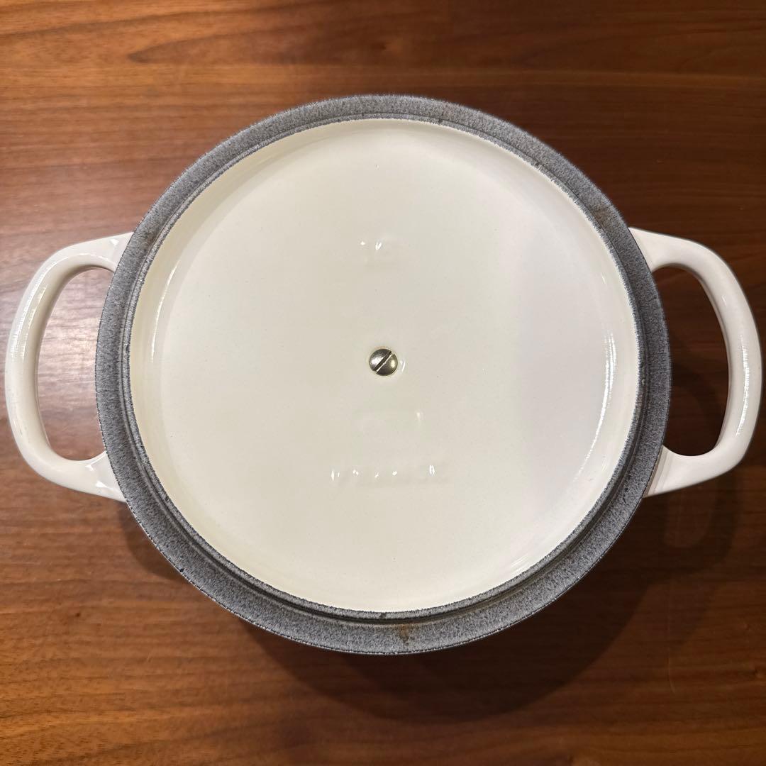 ル・クルーゼ　鍋　ホワイト18cm