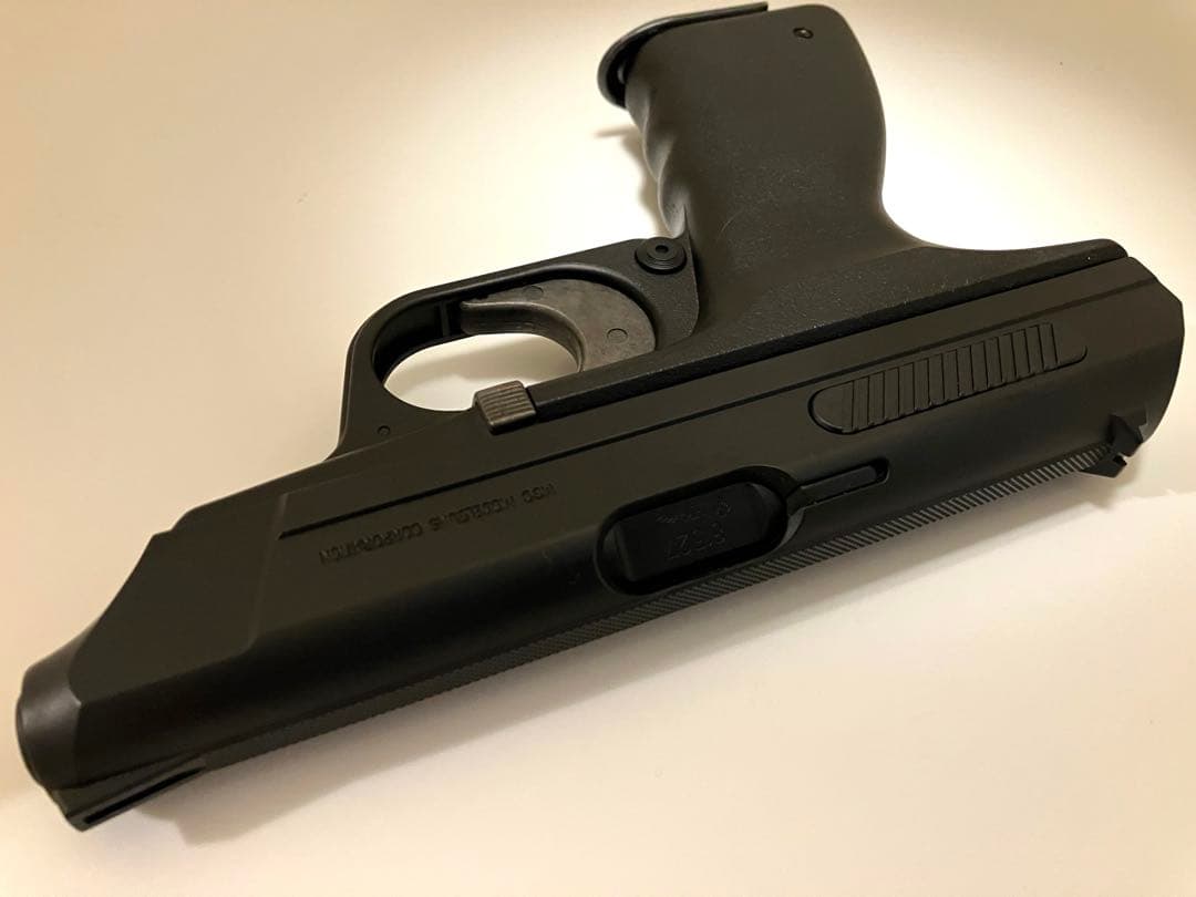 MGC製 VP70 モデルガン バイオハザード マチルダ￼ - メルカリ