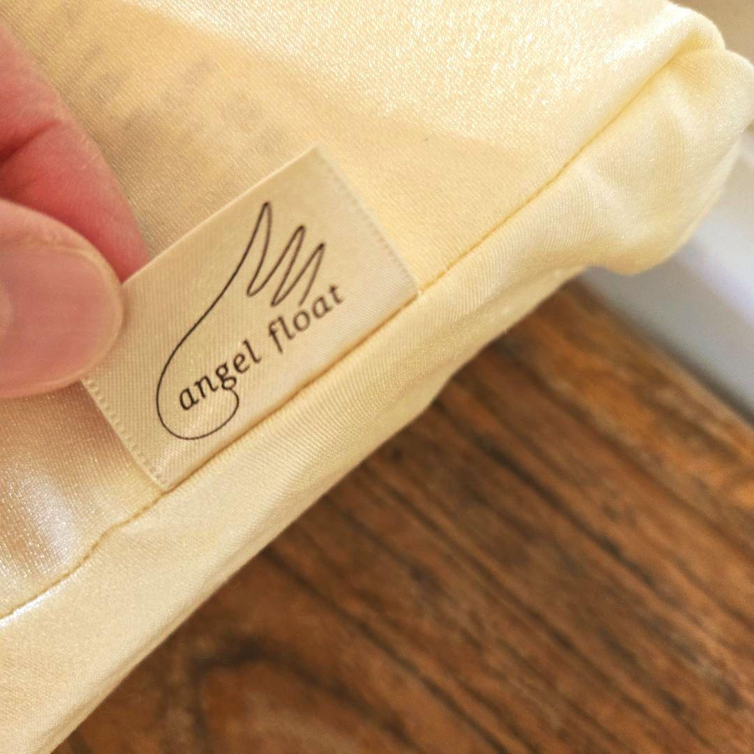 【美品】高さ(ふつう)西川 エンジェルフロート 枕　高級枕