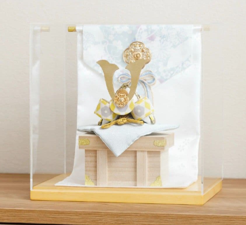 【新品未使用】ケース入りコンパクト節句人形