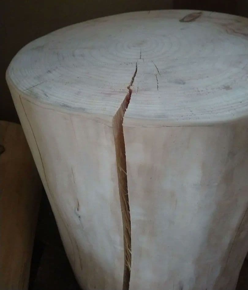 【H-102】 ヒノキ　檜　丸太　椅子　イス　テーブル　花台　飾り台　送料無料