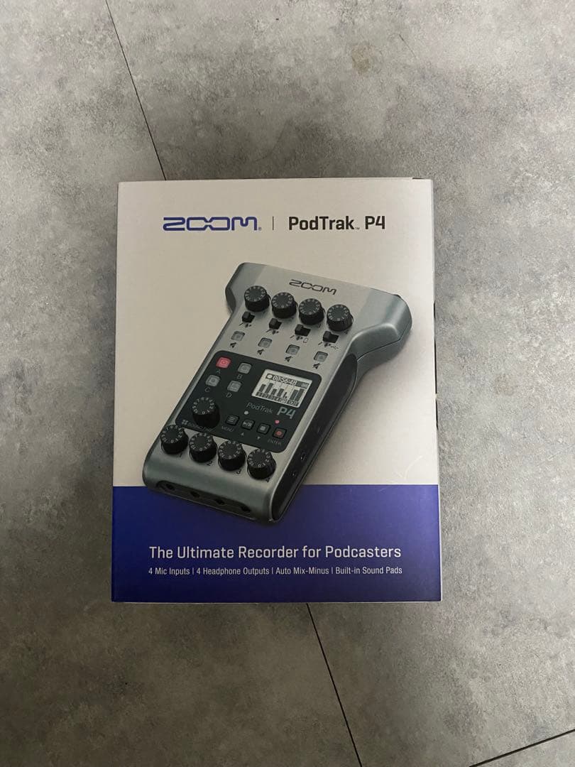 ZOOM PodTrak P4 レコーダー　ポッドキャスト
