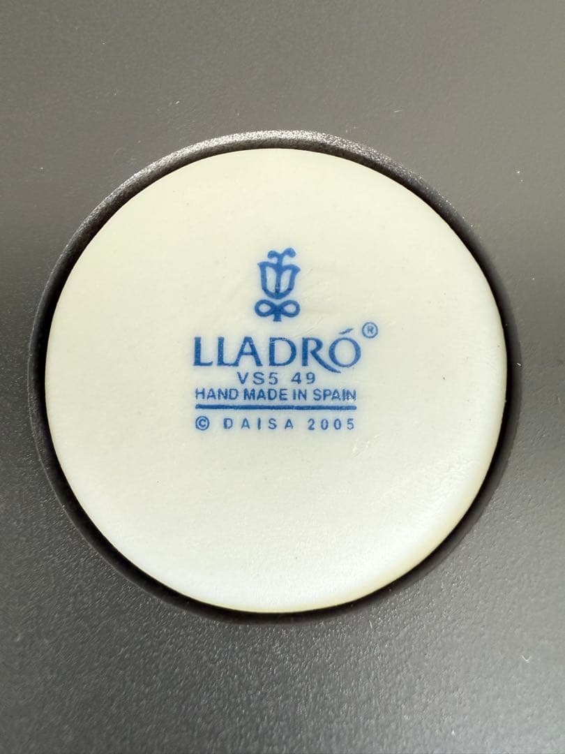 リヤドロ　跳躍