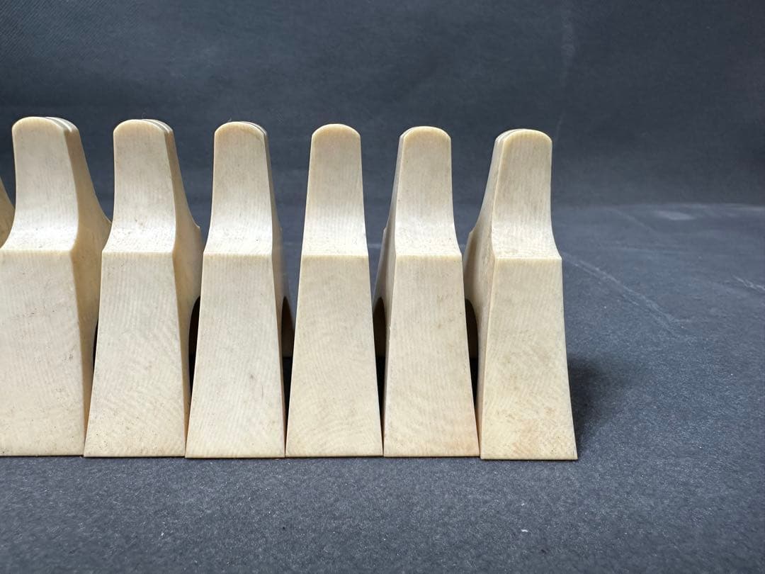 三線　琴柱 筝柱　14個セット 和楽器　御琴　箱付 和琴 御箏琴柱 琴用