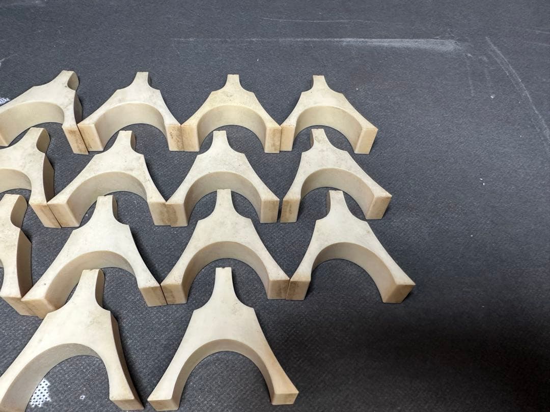 三線　琴柱 筝柱　14個セット 和楽器　御琴　箱付 和琴 御箏琴柱 琴用