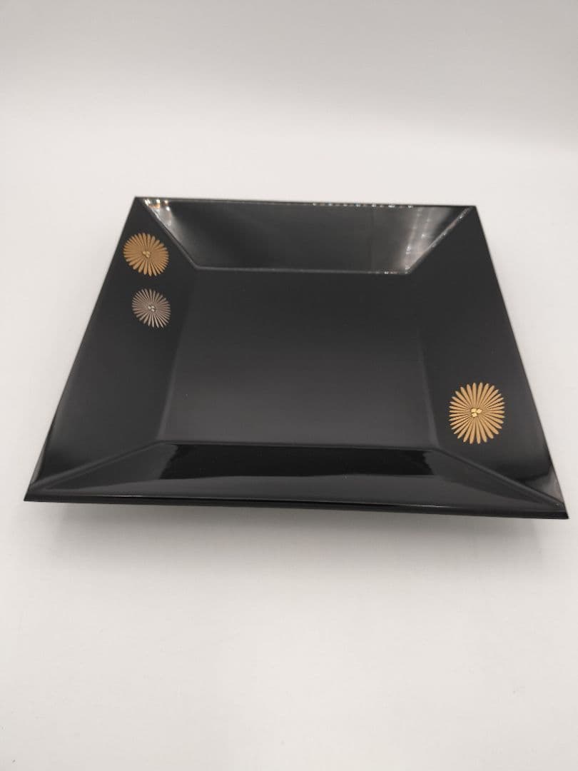 a831 【未使用】輪島塗 四方盆 唐松 真塗 井口啓 木箱入 茶道具