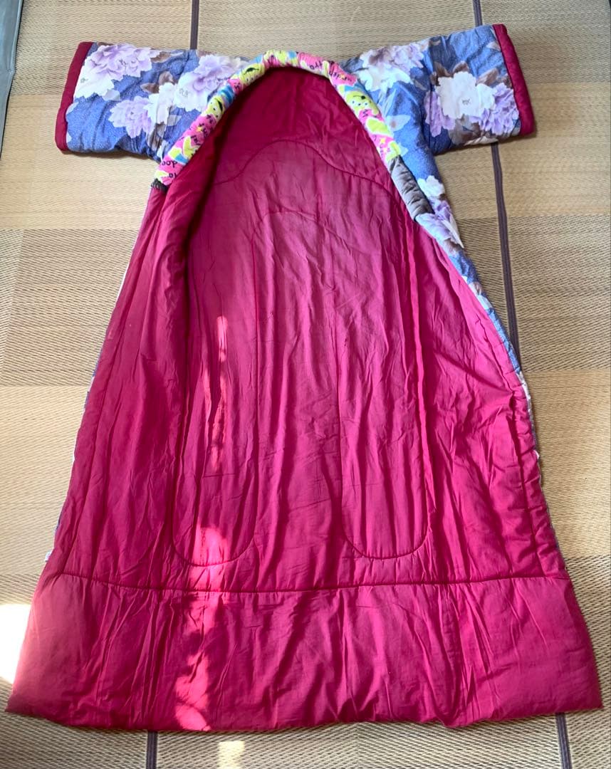 【昭和レトロ】 かいまき布団 掻巻 花柄 鮮やか 和模様 赤 紺 京都 日本製②