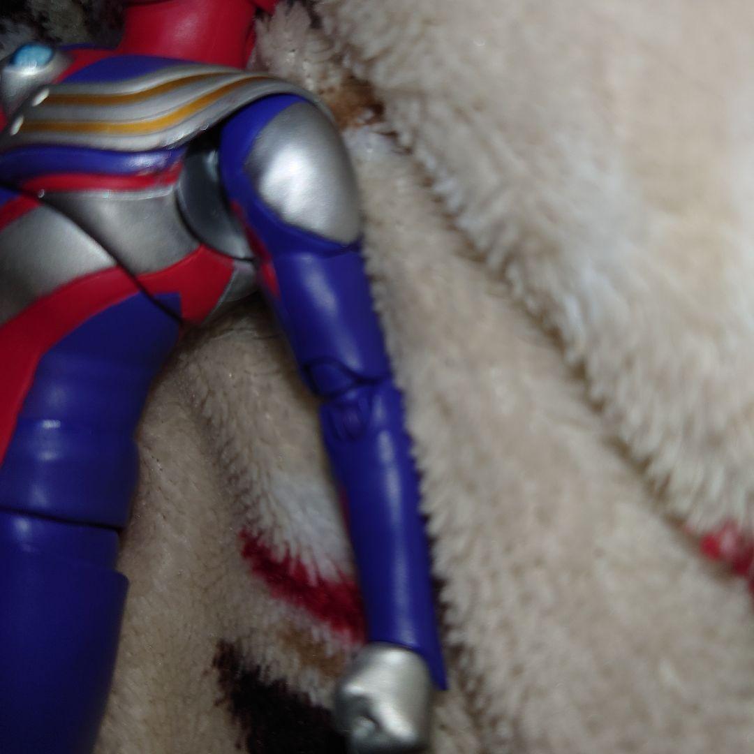 ひび割れあり】SHF 真骨彫製法 ウルトラマンティガ マルチタイプ 初版