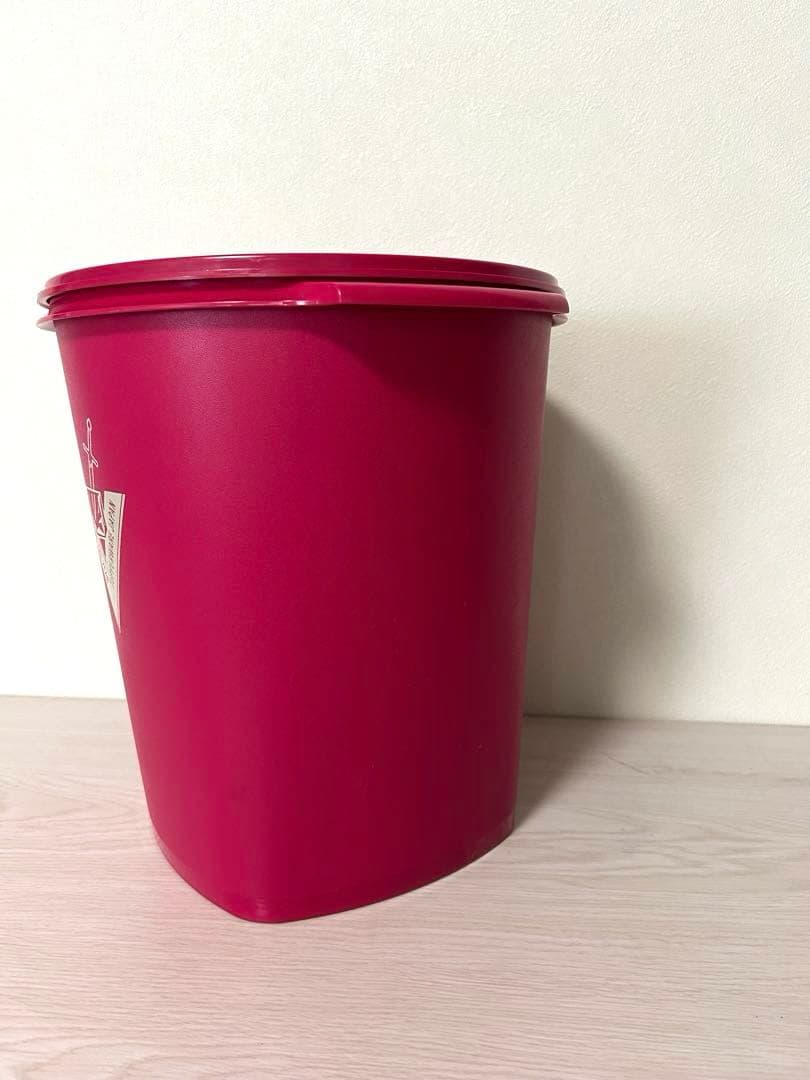 タッパーウェア／新品未使用品　マキシクィーンデコレーター　11リットル　容量大