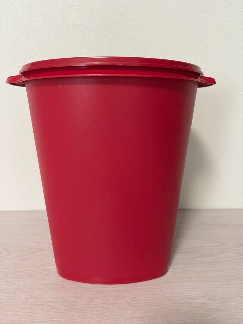 タッパーウェア／新品未使用品　マキシクィーンデコレーター　11リットル　容量大