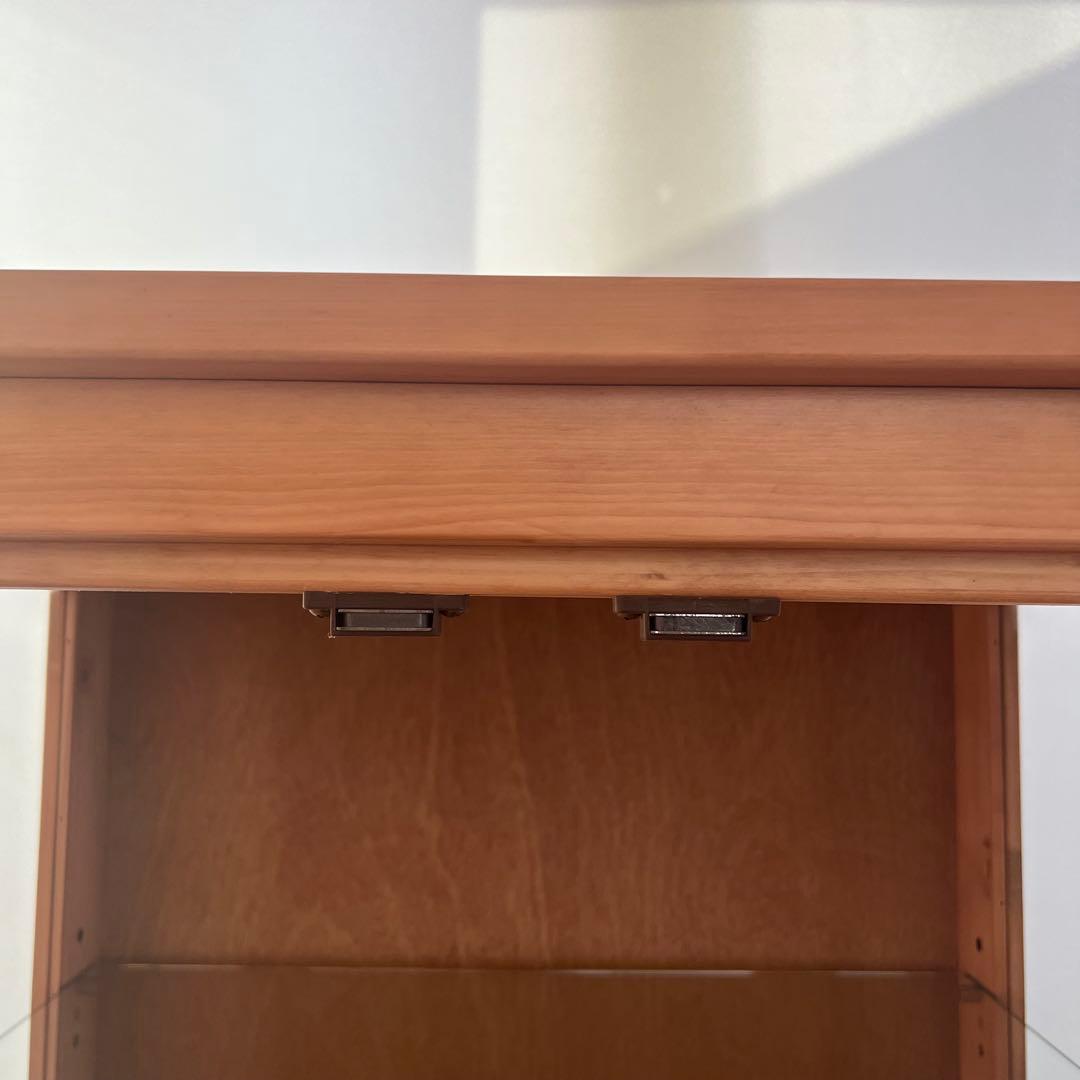 ディスプレイキャビネット　ガラスキャビネット　ガラス棚