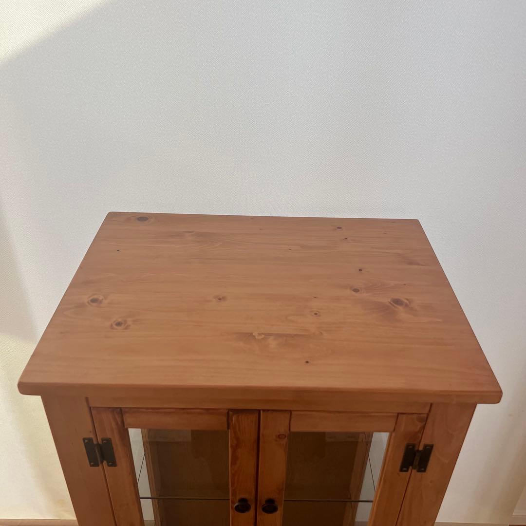 ディスプレイキャビネット　ガラスキャビネット　ガラス棚