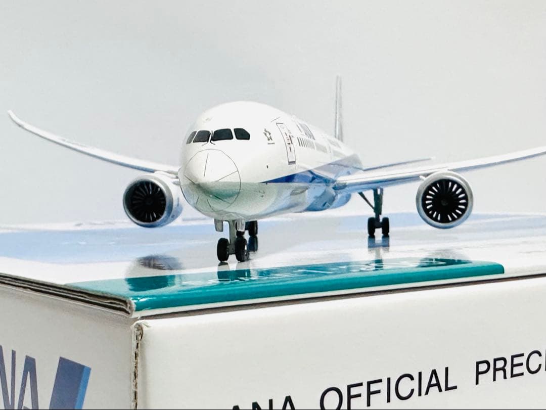 全日空商事 1/200 B787-10 ANA NH20138 - erikdjones.com