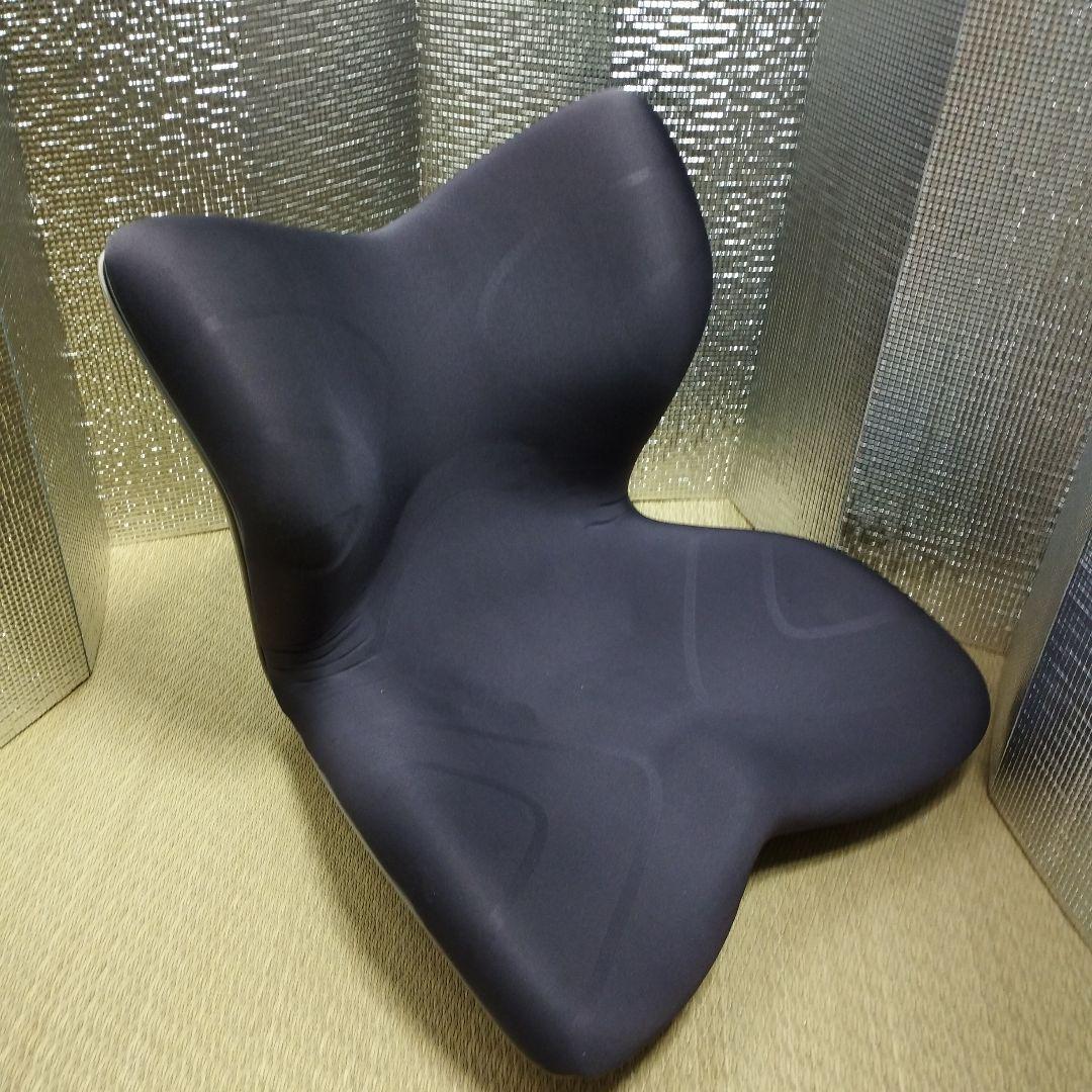 MTG Style Premium　バタフライ型クッションチェア ダークグレー