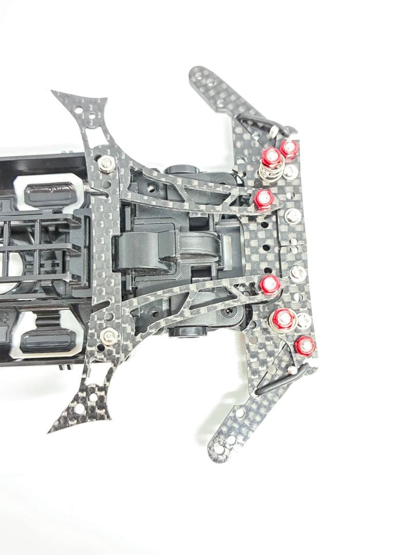 はねかわページ　ミニ四駆　純正カーボンC-ATバンパーとスライドダンパー