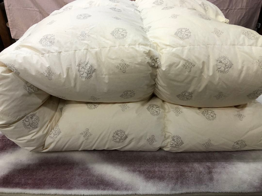 羽毛掛け布団　ダブルサイズ