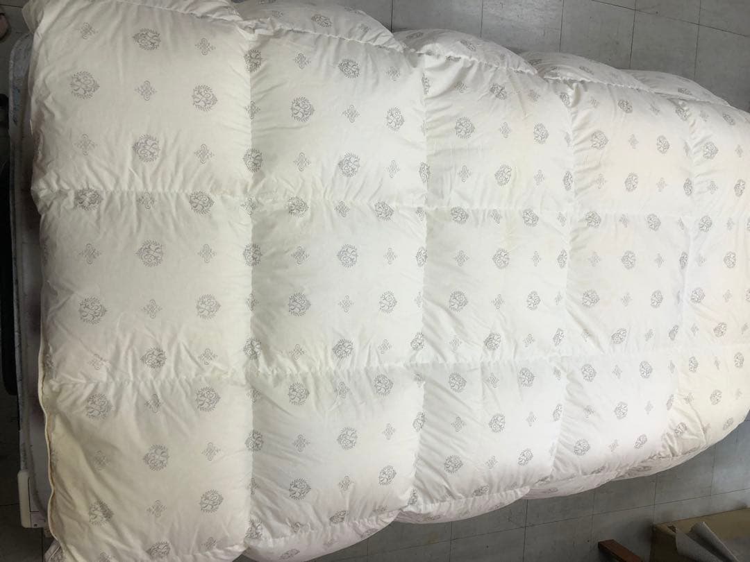 羽毛掛け布団　ダブルサイズ