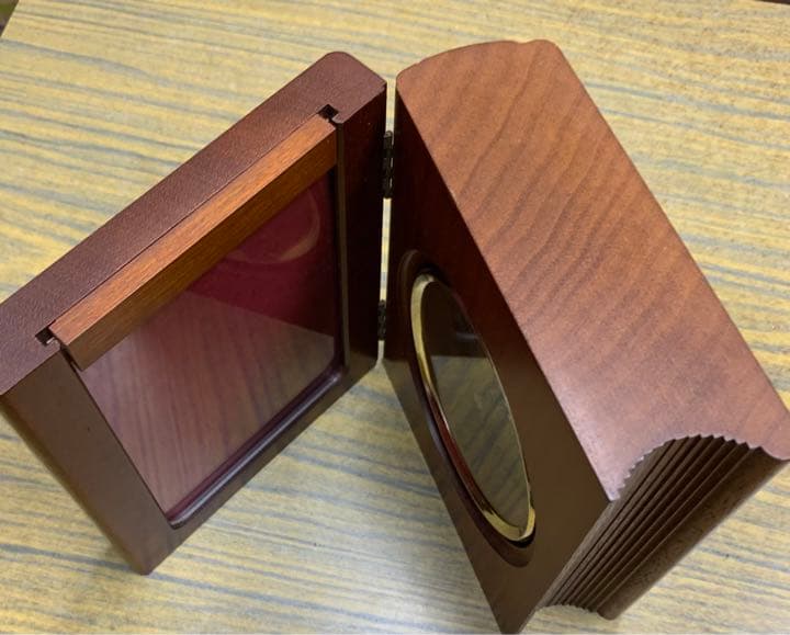 入手不可能！非売品 Canonカメラ1億台生産記念フォトフレーム