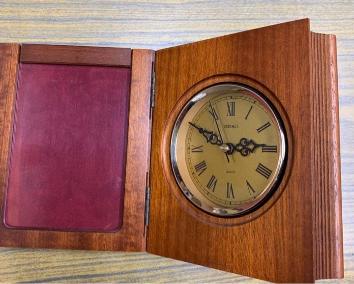 入手不可能！非売品 Canonカメラ1億台生産記念フォトフレーム